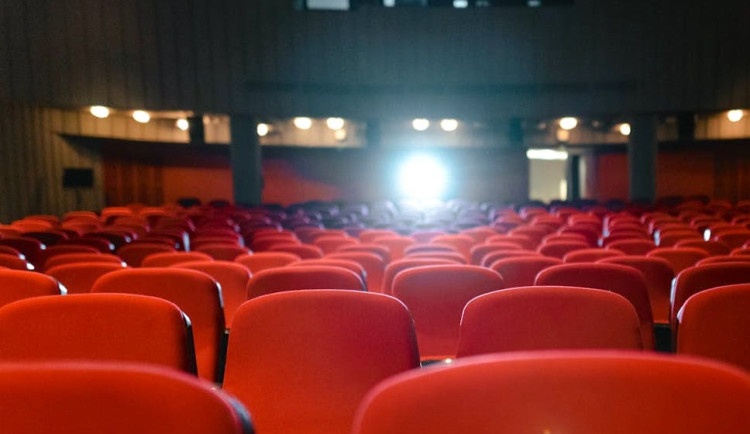 Život je kolotoč: Kino