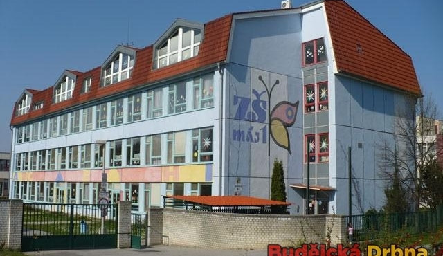 Azbest ze škol zmizí za téměř třináct milionů korun