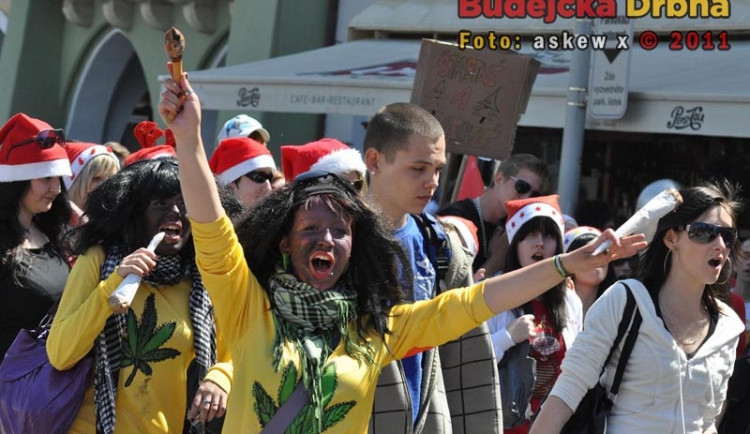 Radě města budou už brzy radit studenti