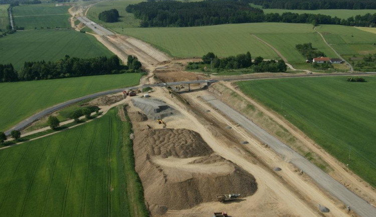 Kdo chce dálnici D3? V Jihočeském kraji téměř všichni!