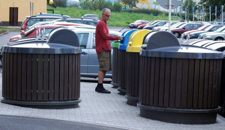 Co říkají Budějčáci na zvýšení poplatku za komunální odpad?