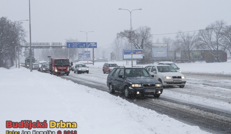 Město se za nezvládnutí kalamity omlouvat nebude