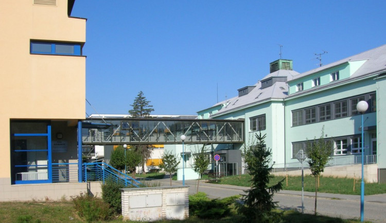Kraj „soutěží“ dodavatele stavby Pavilonu chirurgických oborů NemocniceTřebíč