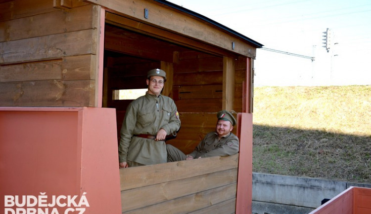 Legiovlak přivezl do Budějc slavnou historii i otázky