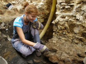 Lidé si budou moci v Telči vyzkoušet práci archeologa