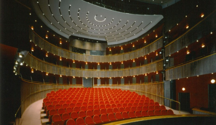 HDJ v nové budově již dvacet let