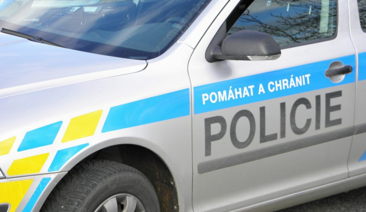 20151026_policie auto