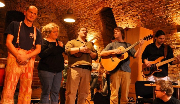 Nezmaři - Prázdniny v Telči