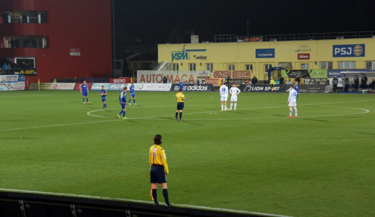Fotbalová Jihlava doma remizovala se Zlínem, přezimuje na nesestupové pozici