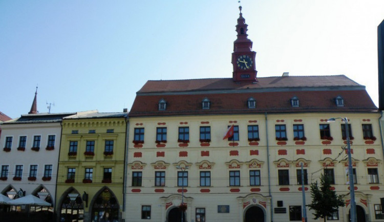 Koalice vládnoucí jihlavské radnici na zastupitelstvu podržela náměstka Vymazala