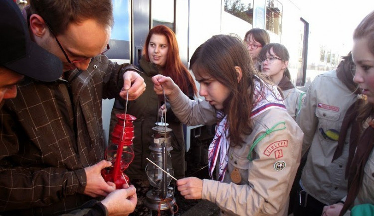 Předávání Betlémského světla 2014