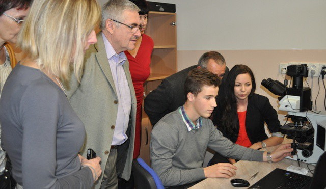 Badatelské centrum na pelhřimovském gymnáziu zkvalitní výuku