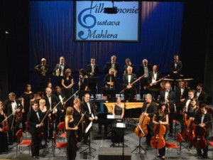 Filharmonie Gustava Mahlera startuje sezonu, na prvním koncertě zazní třeba Johann Strauss