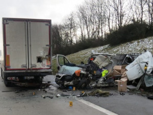 Tragická dopravní nehoda na dvě hodiny zastavila provoz na dálnici D1 ve směru na Brno