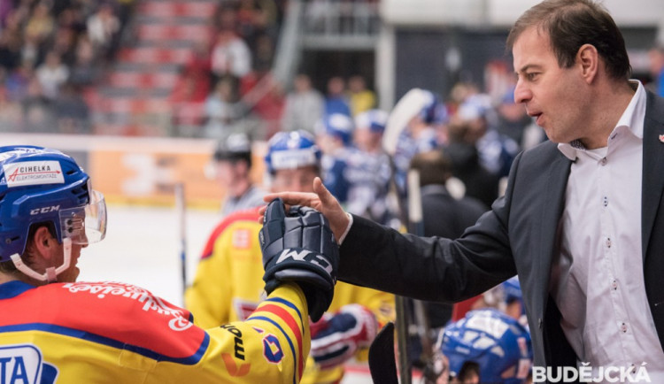 Výkon proti Benátkám poslední kapkou. Motor odvolal Rosola, koučem bude Bělohlav