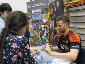 Fotbalisté na návštěvě jihlavské základní školy Jungmannova