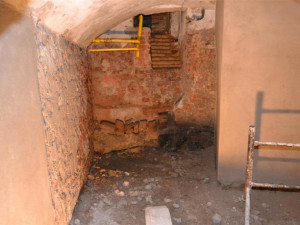 Objevený, dosud skrytý vchod v jihlavské galerii