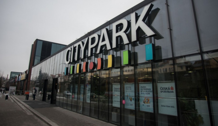 V jihlavském City Parku od půlky března zpoplatní parkování