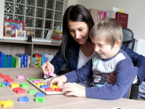 Dětem s postižením a speciálním pedagogům v Jihlavě budou pomáhat dvě nové pracovny