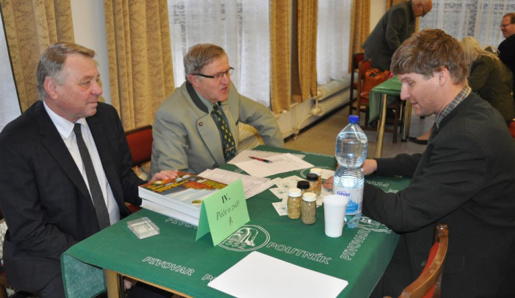 V Pelhřimově skládali zkoušky uchazeči o lovecký lístek