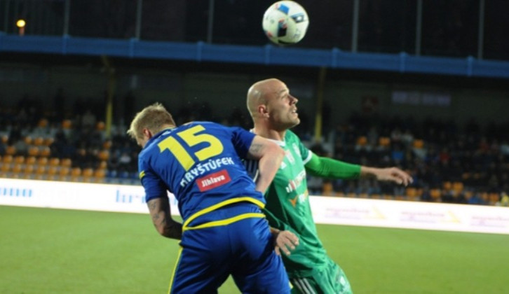 Fotbalisté Jihlavy nezvládli záchranářský souboj a po prachbídném výkonu klesli v tabulce