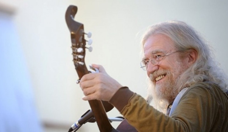 Písničkář Jaroslav Hutka přijede v sobotu do Havlíčkova Brodu