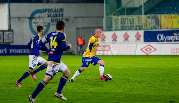 KAM ZA SPORTEM: Vysočina vyzve v sobotu Teplice, basketbalisté hrají poslední domácí zápas