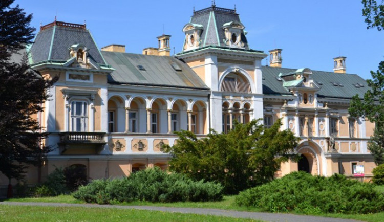 Zámek ve Světlé nad Sázavou