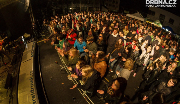 Úterý bude patřit VŠTE, po roce se znovu koná oblíbená Grilovačka