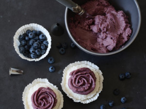 Milovníci sladkého, zbystřete! Dnes se v Jihlavě otevírá cukrárna se zdravým mlsáním