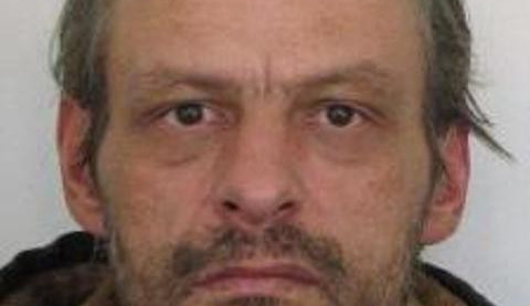 Muž z Jihlavska ukradl auto a nenastoupil do vězení, je po něm vyhlášeno celostátní pátrání