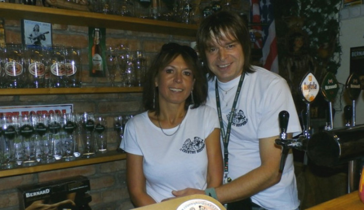 Mirka a Pavel Kujalovi