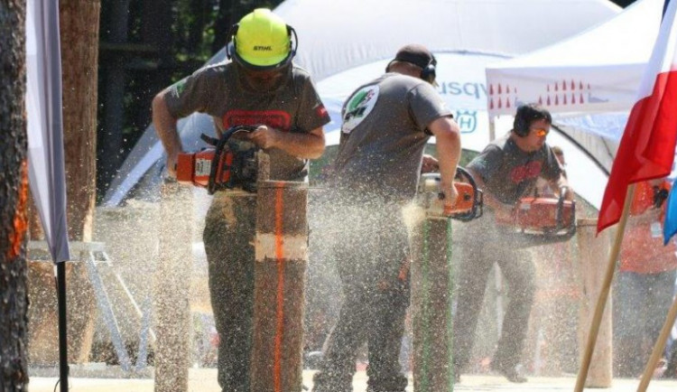 Závod dřevorubců, festival minipivovarů a festival Pilník. To vše o víkendu na Heulose