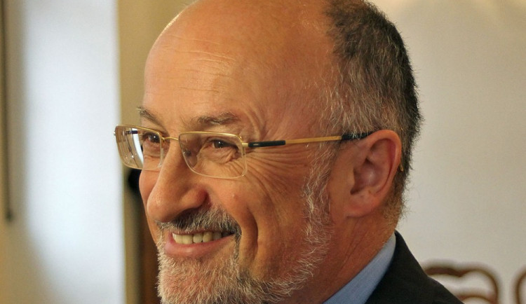 Jedenáctka zastupitelů kritizuje primátora. Věnujte se svým pracovním povinnostem, říkají