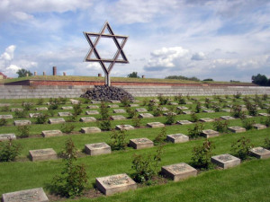 V Světlé nad Sázavou byla odhalena pamětní deska připomínající oběti holokaustu
