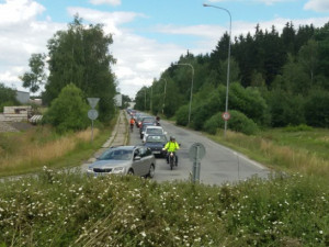 VIDEO: Výjezd z průmyslové zóny v Jihlavě řídí na kruhovém objezdu dva semafory