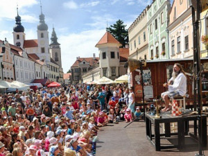 KULTURNÍ TIPY: Startují Prázdniny v Telči a také festival židovské kultury Šamajim  v Třebíči