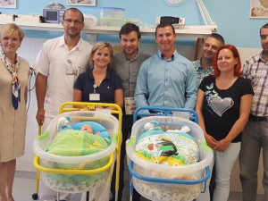 Dětské oddělení jihlavské nemocnice má nové monitory dechu. Darovala je Nadace Křižovatka