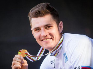 Biker Jaroslav Kulhavý vyhrál druhou etapu cyklistické Vysočiny. Zvítězil o dvě vteřiny