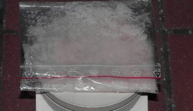 Policie dopadla mladého muže, který po Jihlavsku distribuoval pervitin. Hrozí mu až deset let