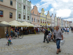 Město Telč během tohoto roku navštěvuje více turistů, pomohlo počasí i zajímavé akce