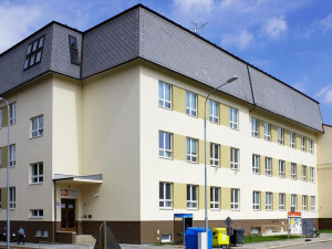 Stavební škola v Havlíčkově Brodě má od 1. září novou halu pro odborné předměty