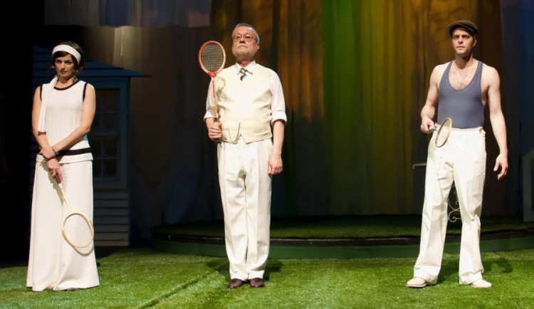 KULTURNÍ TIPY: V Horáckém divadle bude premiéra Sexu noci svatojánské, o víkendu na půlmaratón