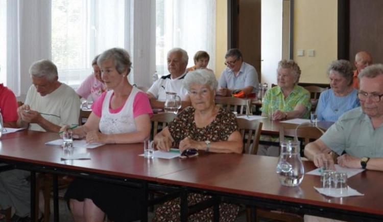 Vysočina má 1100 absolventů Letní školy seniorů. Nejvíc je zajímalo zdraví nebo paměť