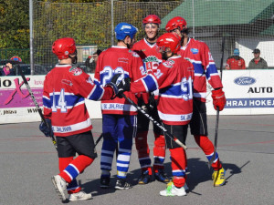 Béčko SK Jihlava vstoupilo do Jihomoravské hokejbalové ligy výhrou 2:1 nad Starým Brnem