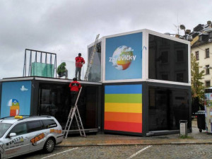 Přípravy na výstavu na jihlavském Masarykově náměstí