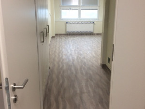 Jihlavská nemocnice je zase o něco modernější. Pacientům se otevřelo vylepšené neurologické oddělení