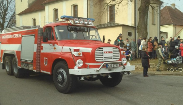 Hasiči v Dolní Cerekvi mají nové zásahové vozidlo. Pojmenovali ho František