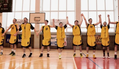 KAM ZA SPORTEM: Na další prvoligový souboj basketbalistů nebo třaskavé volejbalové derby juniorek