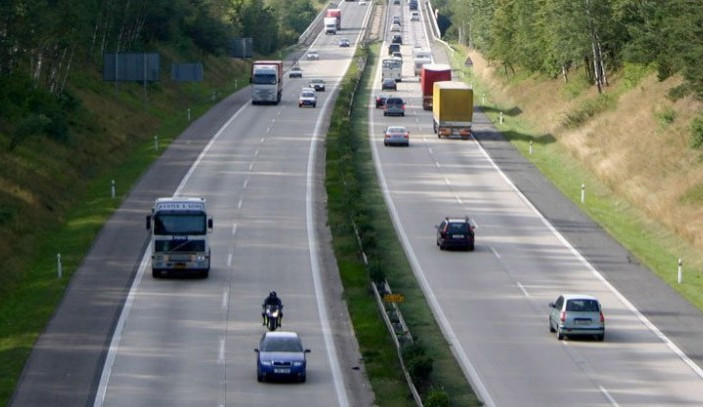 Nové dálniční známky už jsou v prodeji, cena zůstala stejná